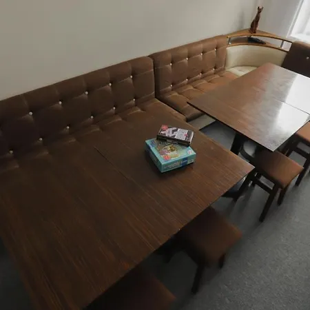 Хостел Family *